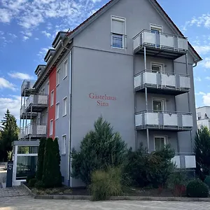 Goldener Schluessel Mit Gaestehaus Sina Nördlingen
